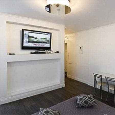Great Studio Near The Pechersk Kiev Extérieur photo