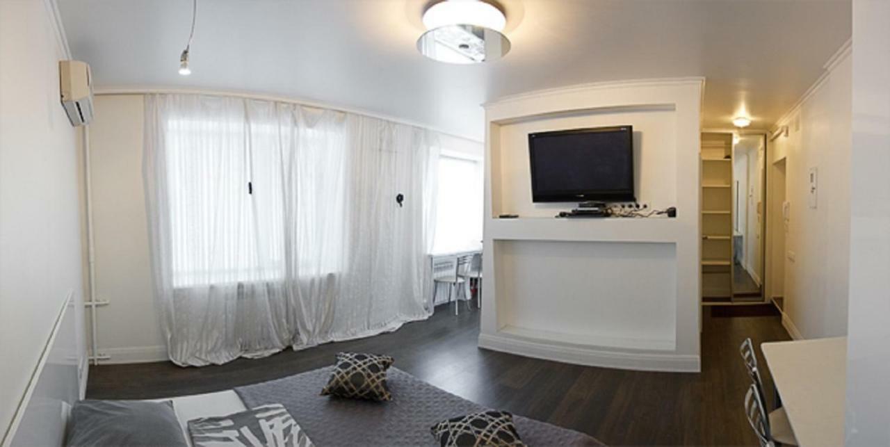 Great Studio Near The Pechersk Kiev Extérieur photo